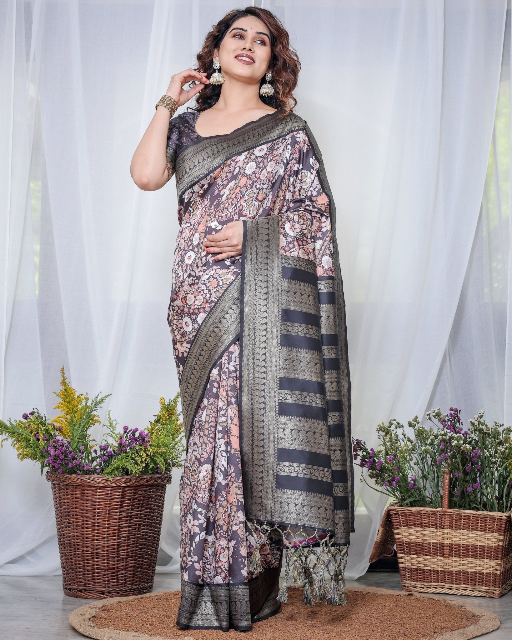 Exquisite Black and Pink Floral Banarasi Silk Saree with Intricate Tassels