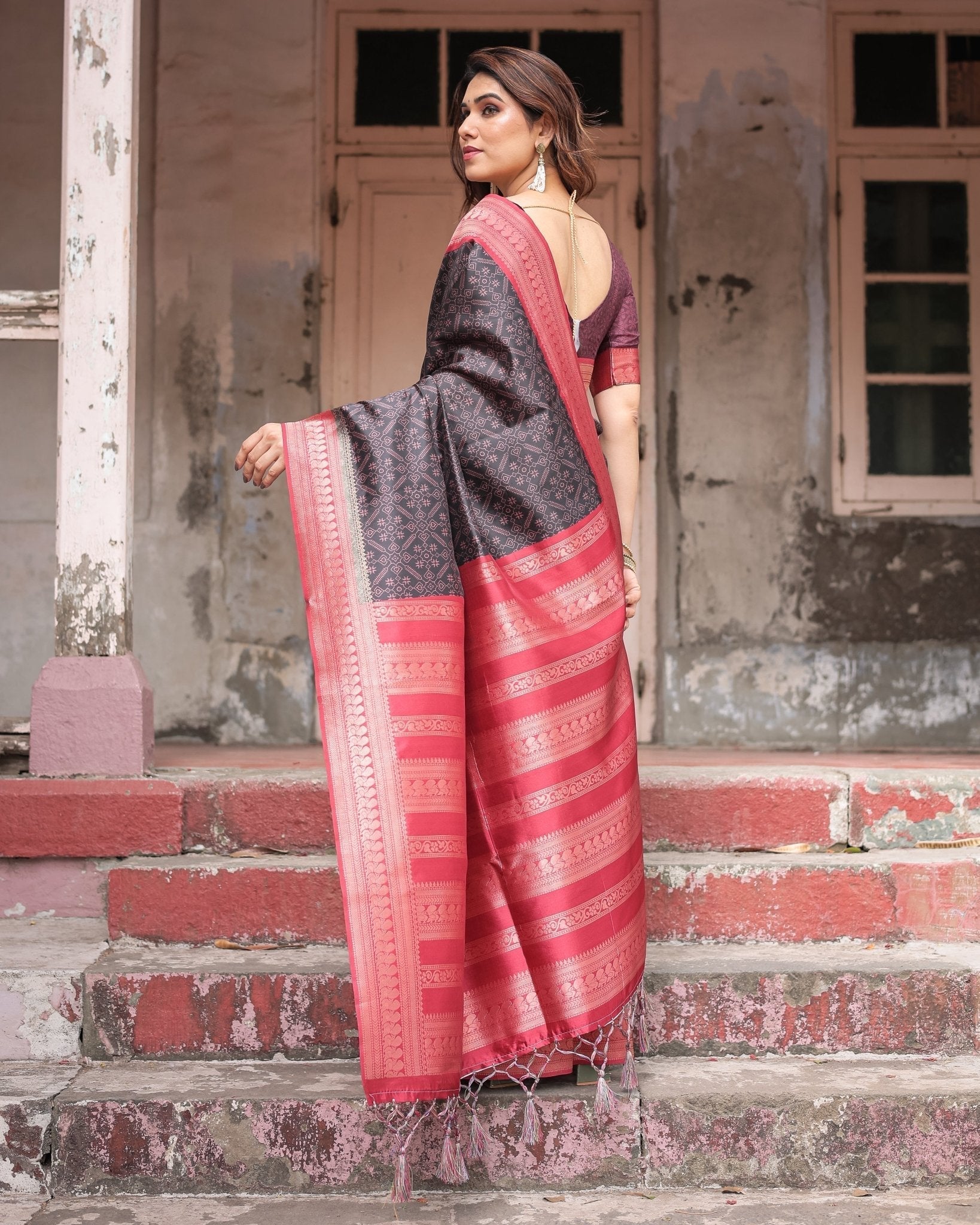 Black Banarasi Silk Saree with Intricate Pink Zari Border & Traditional Motifs
