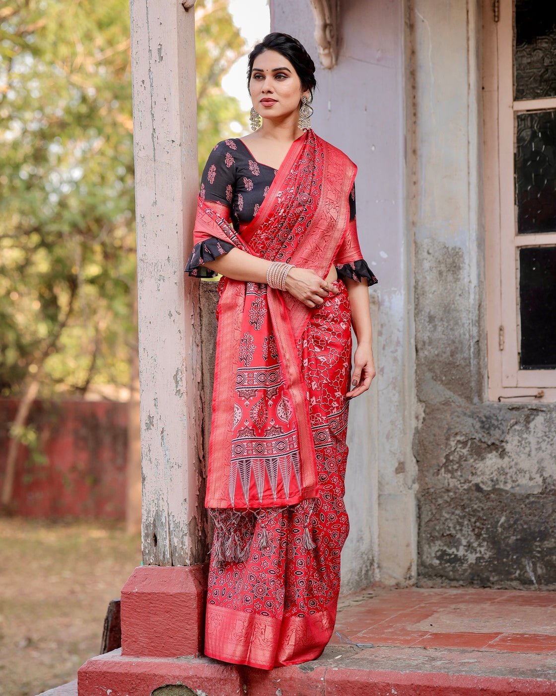 Fiery Red Tussar Silk Saree with Ornamental Motifs and Detailed Zari Pallu