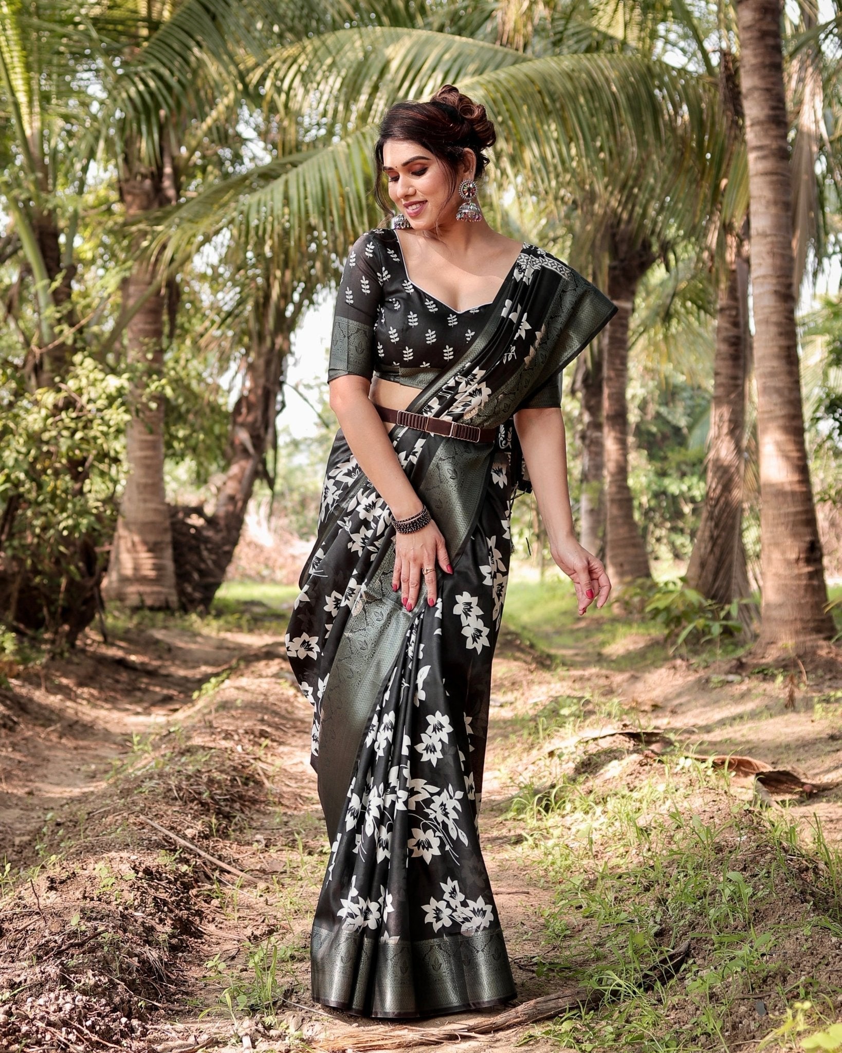 Elegant Black Tussar Silk Saree with Zari Embellished Border and Bold Floral Pallu
