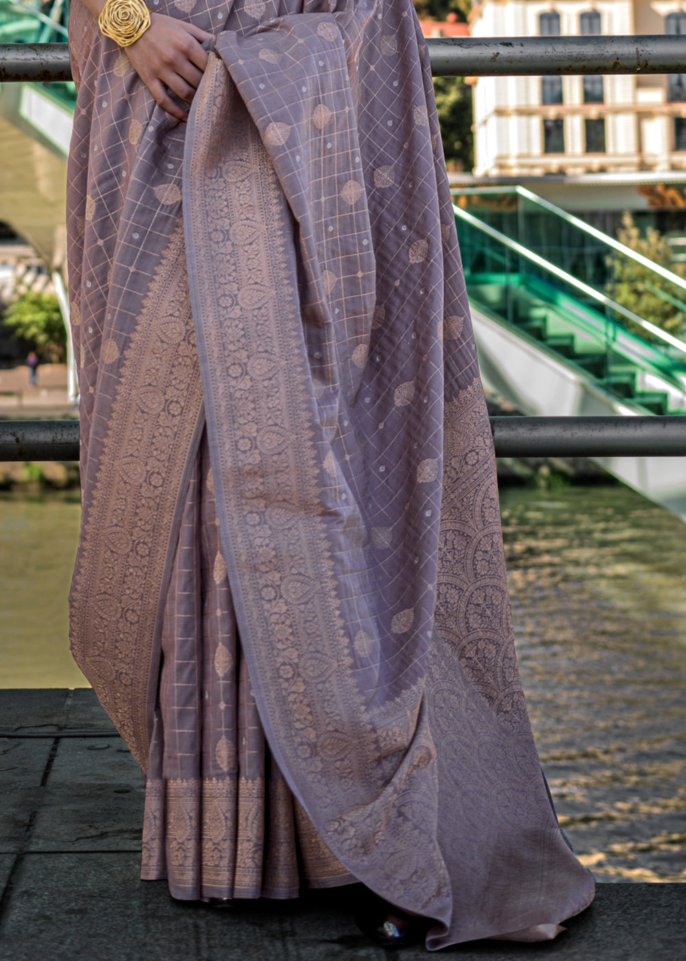 Purple Elegant Banarasi Blended Silk Saree – Handwoven Heritage for Special Occasions