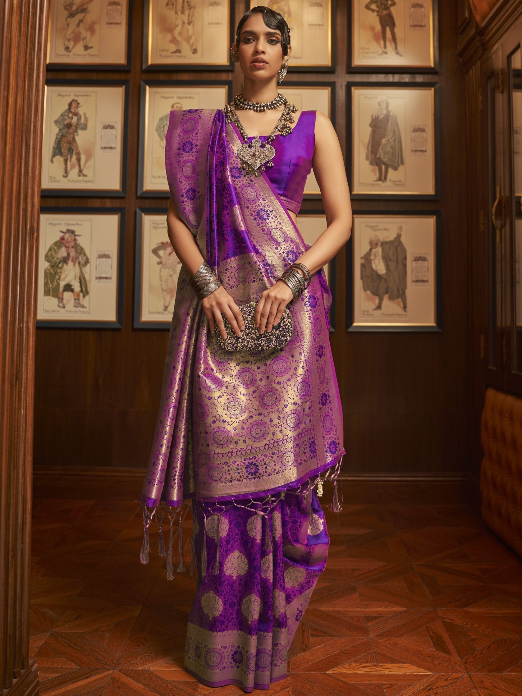 Purple Elegant Banarasi Silk Blend Saree with Unstitched Blouse Piece