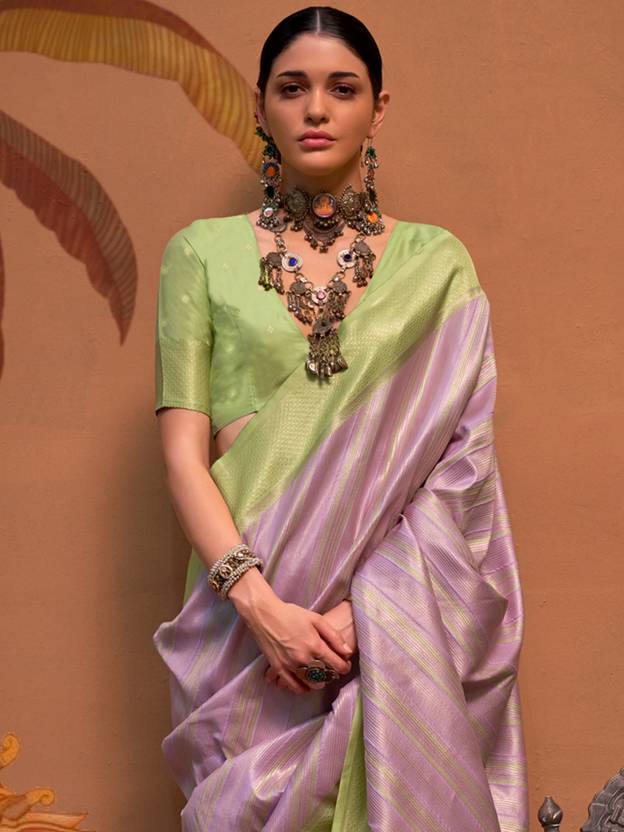 Purple Elegant Banarasi Silk Blend Saree with Unstitched Blouse