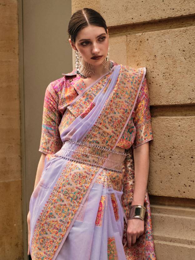 Purple Elegant Banarasi Silk Blend Woven Saree with Unstitched Blouse Piece