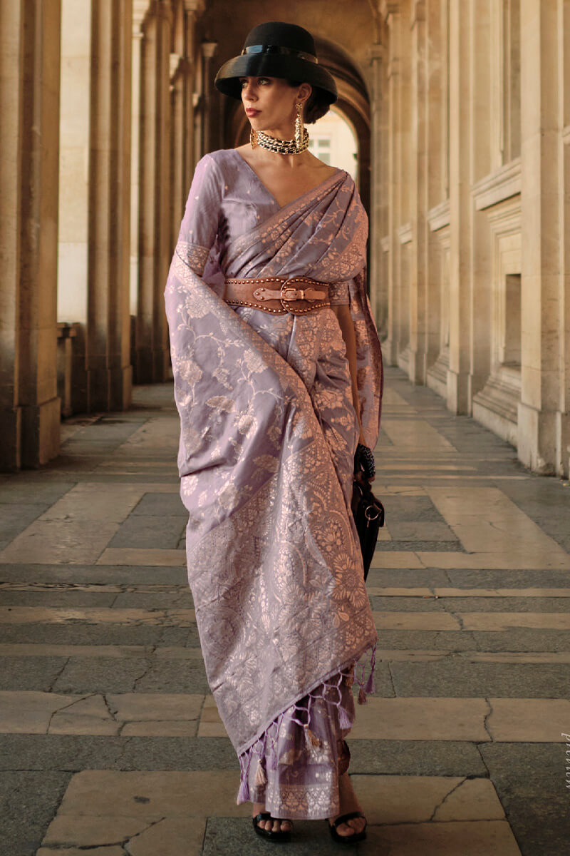 Purple Elegant Banarasi Silk Saree with Zari Weaving Blouse Pieces