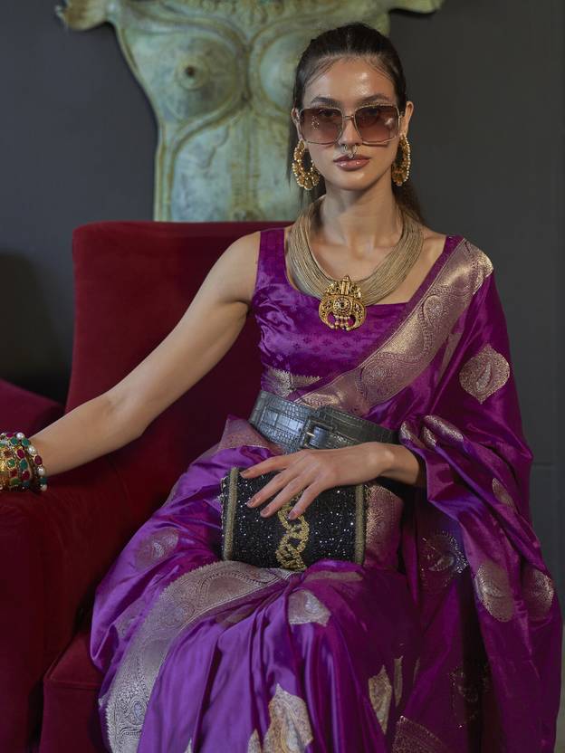 Purple Elegant Kanjivaram Silk Blend Saree with Unstitched Blouse Piece