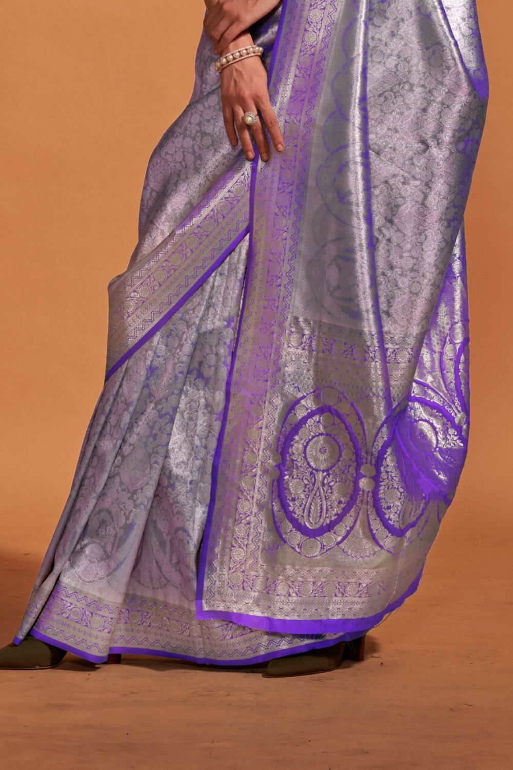Purple Handwoven Kanjivaram Silk Saree with Blouse Piece