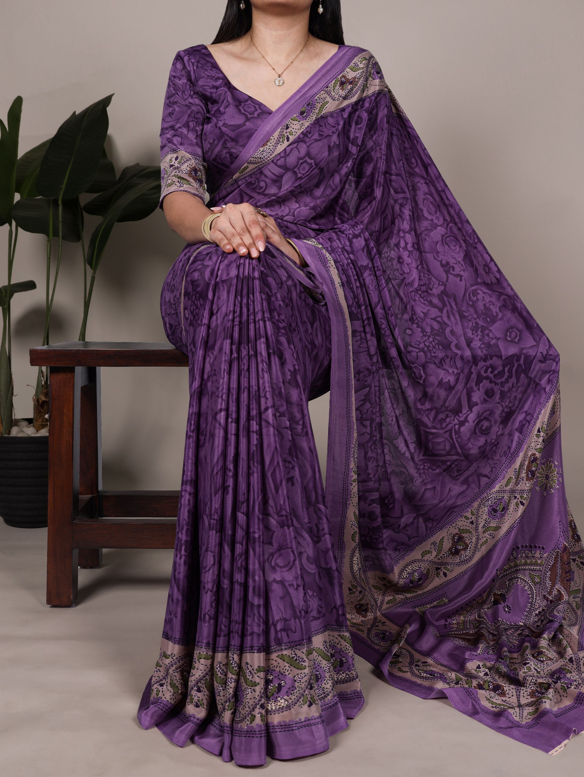 Purple Stylish Printed Crepe Saree with Matching Blouse Piece