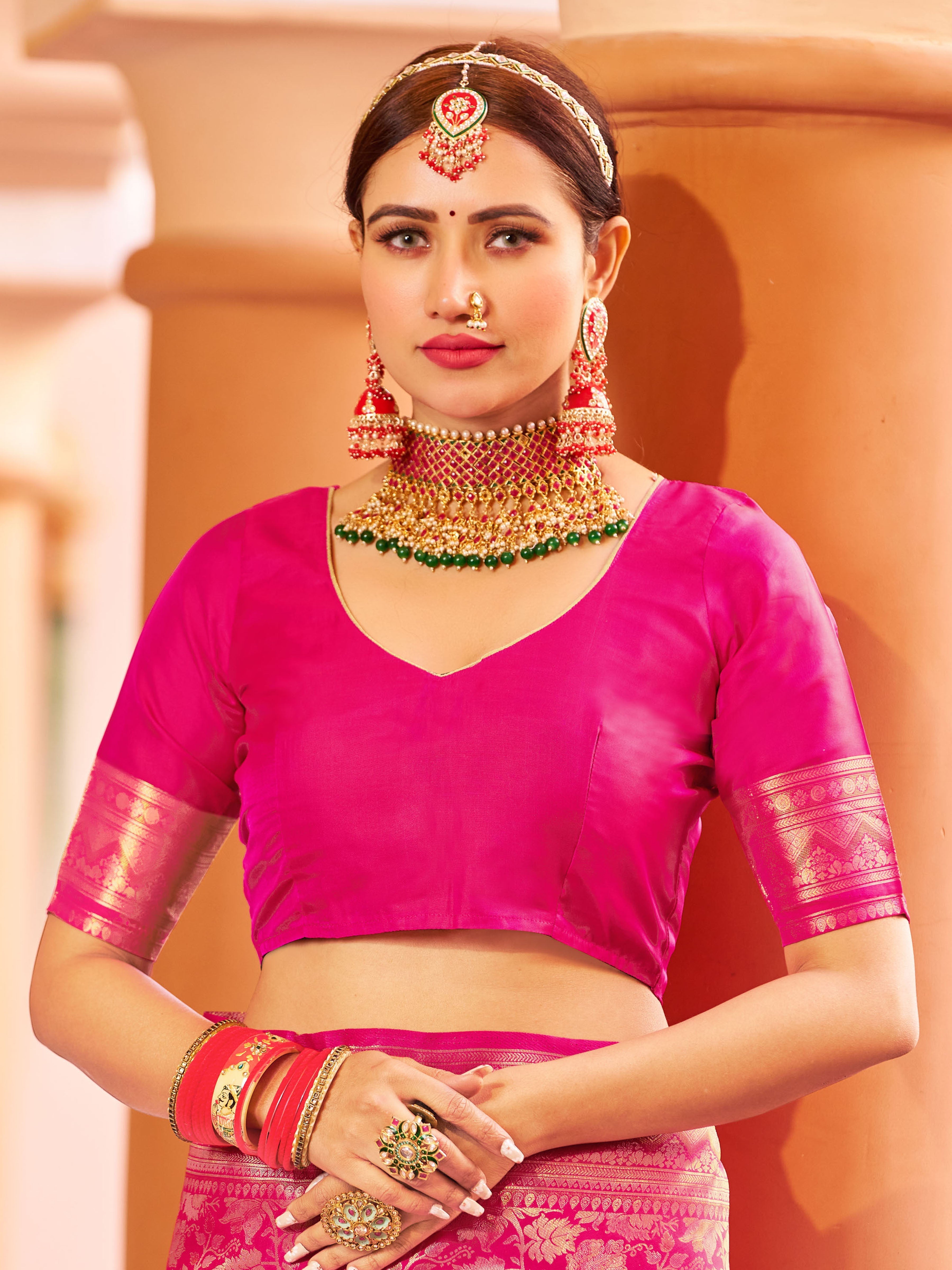 Rani Pink Elegant Silk Patola Printed Saree with Unstitched Blouse Piece
