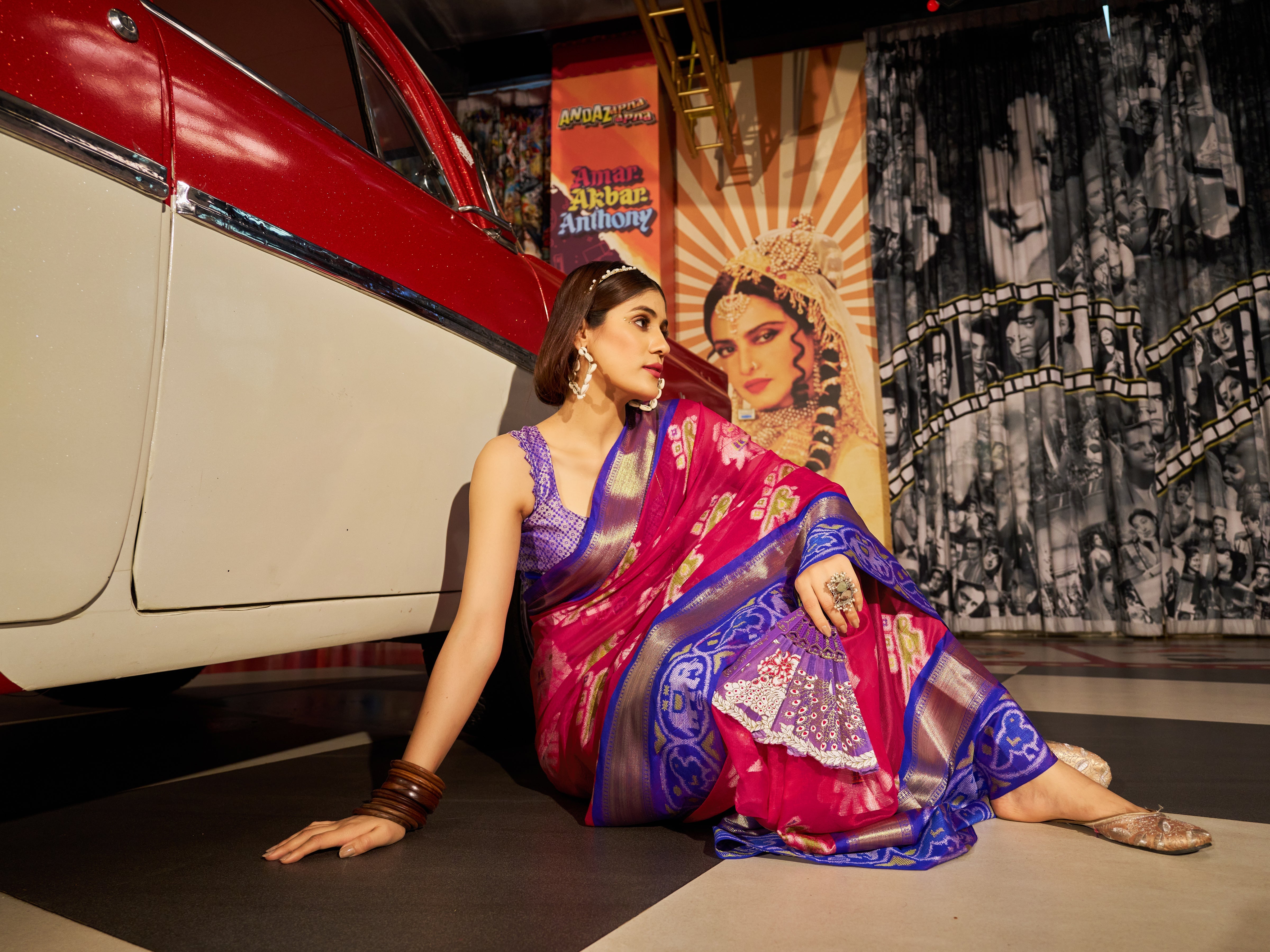 Regal Rani Pink Patola Silk Saree with Exquisite Weaving Work