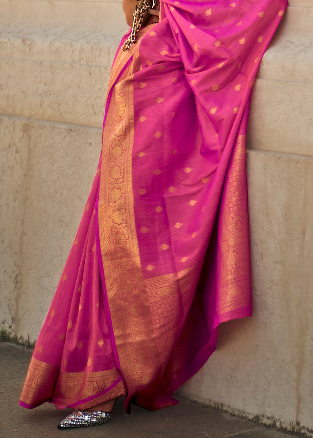 Rani Pink Regal Banarasi Blended Silk Saree with Intricate Timeless Design & Unstitched Blouse