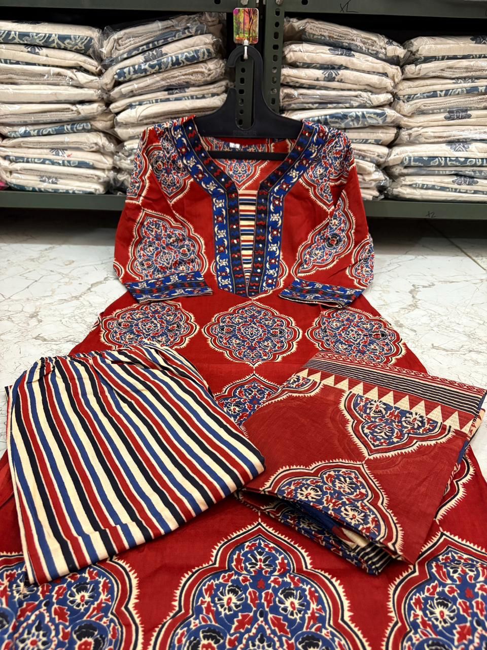 Rayon Kurti Pant Set with Malmal Dupatta & Neck Sequence Work