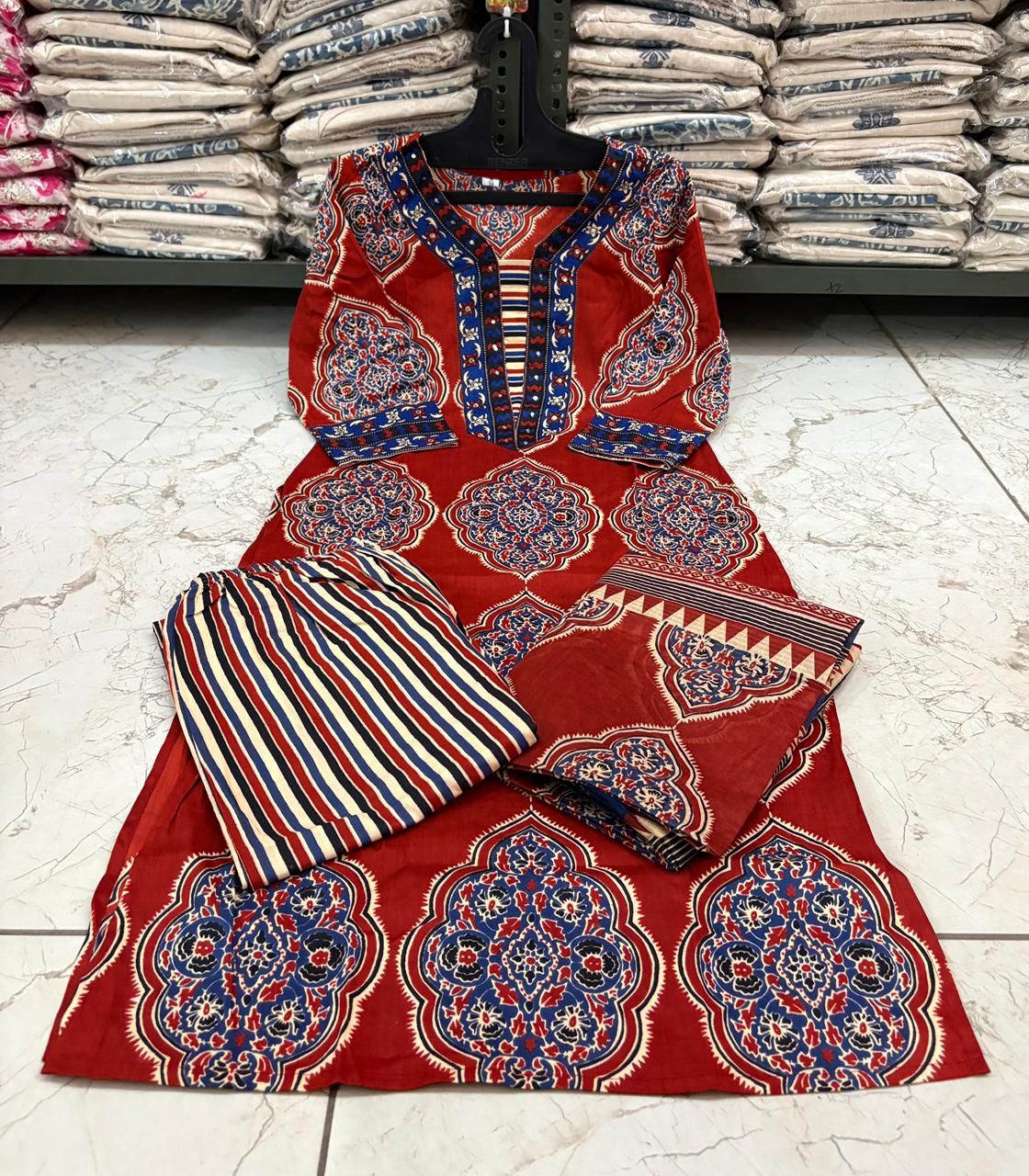 Rayon Kurti Pant Set with Malmal Dupatta & Neck Sequence Work