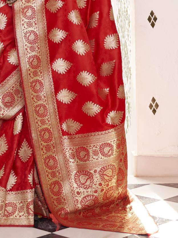 Red Elegant Banarasi Satin Saree with Unstitched Blouse Piece