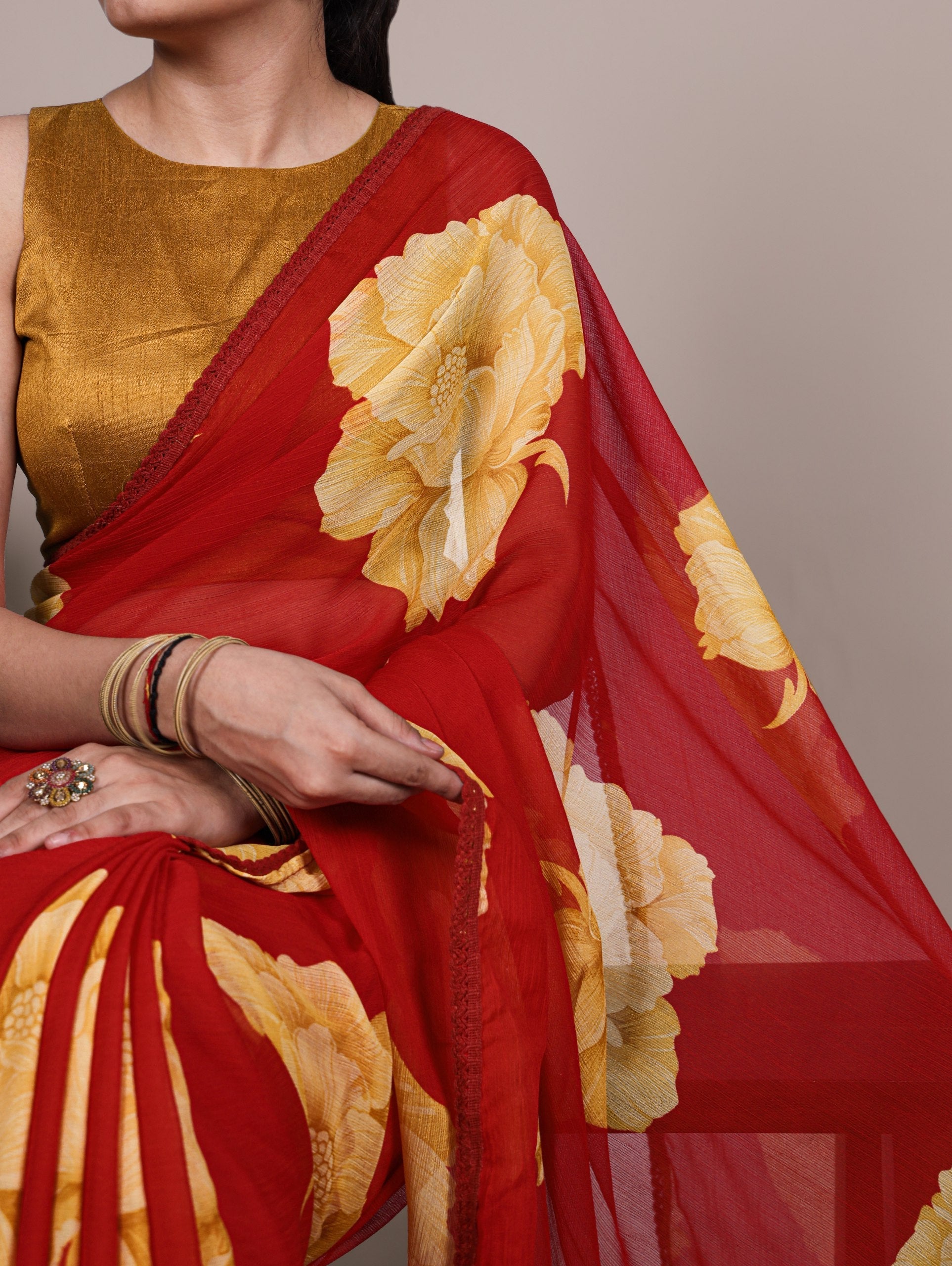 Red Elegant Chiffon Saree with Floral Print & Lace Border – Unstitched Banglory Blouse