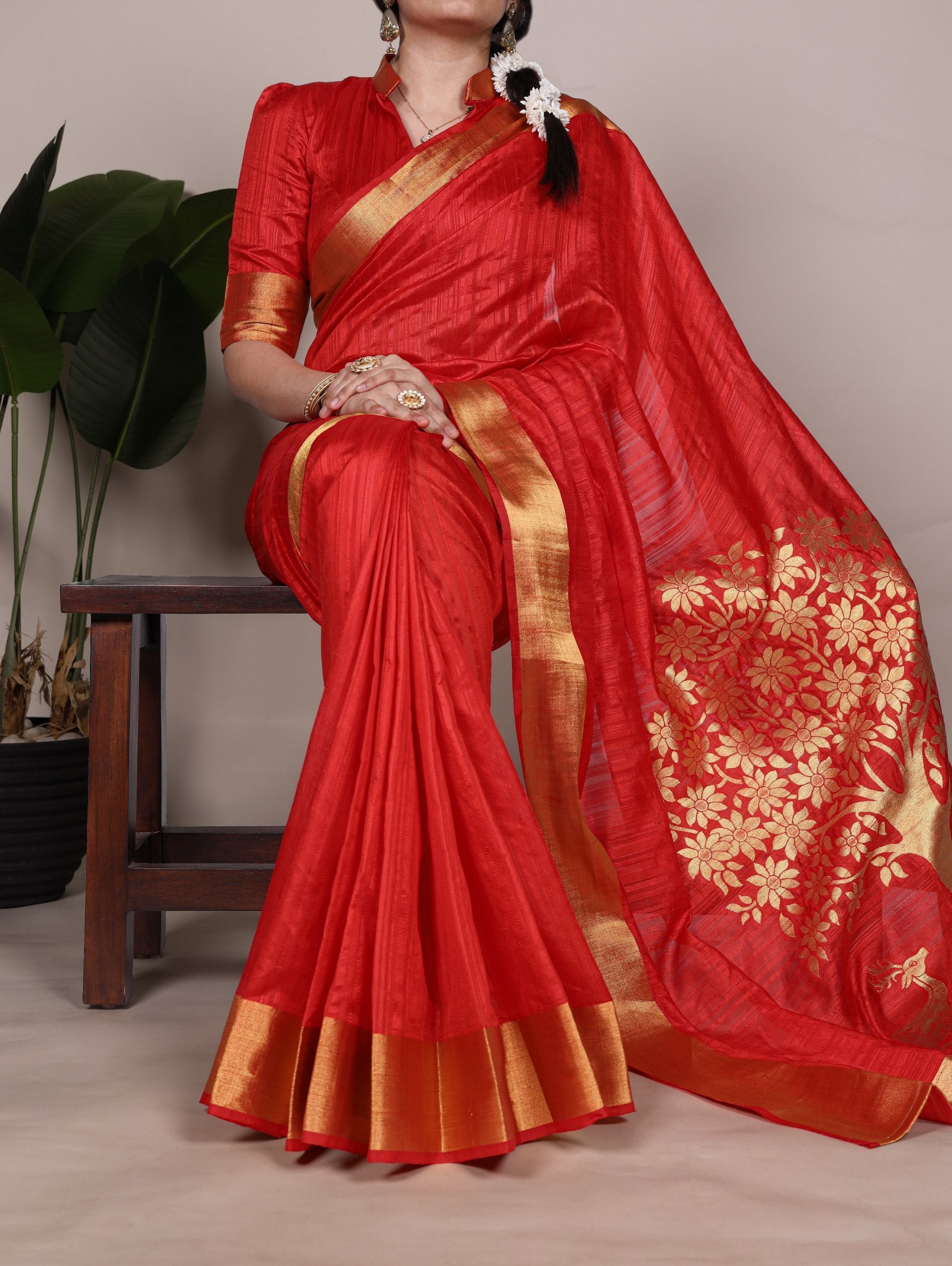 Red Elegant Raw Silk Saree with Zari Weaving Work