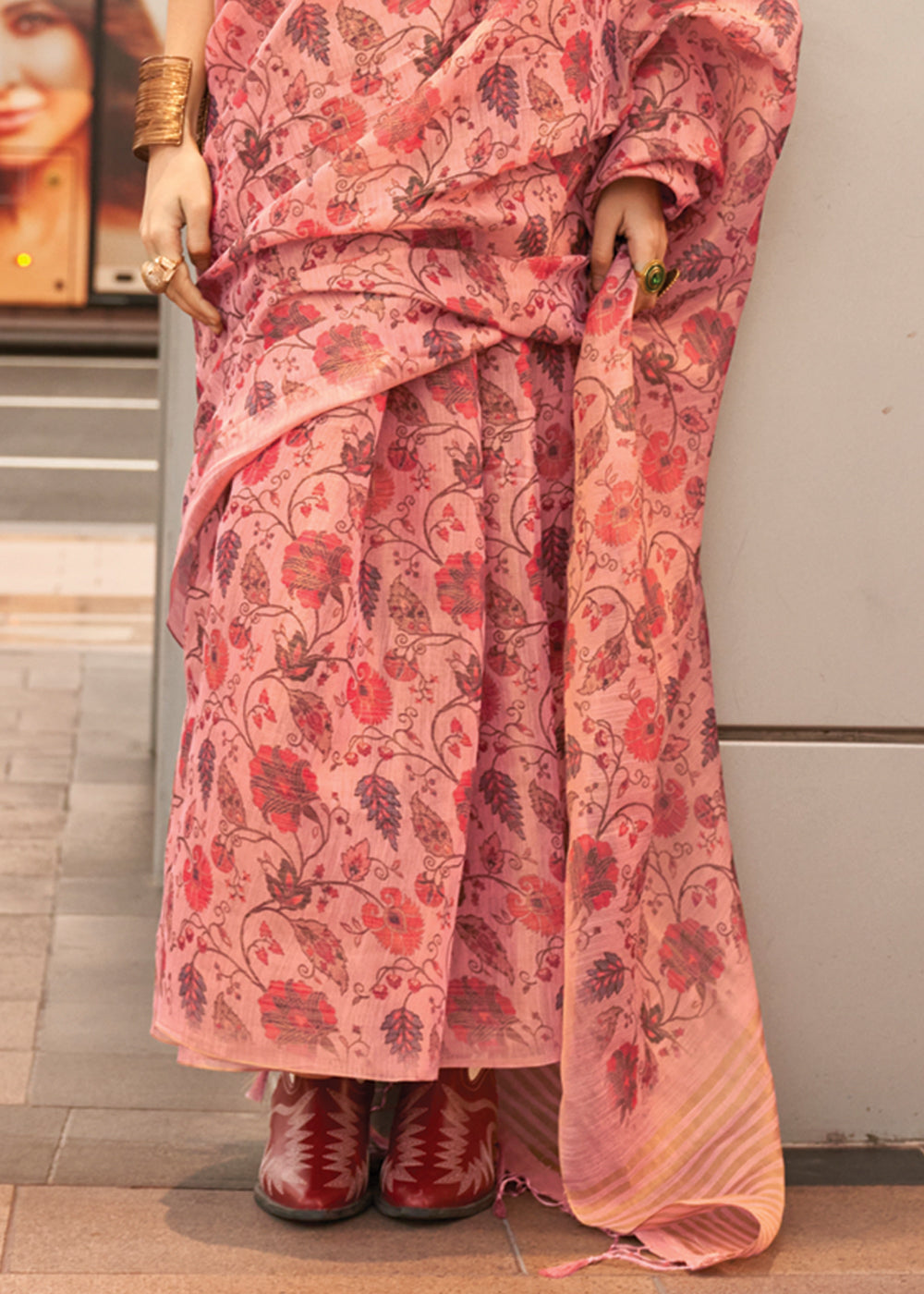 Rose Pink Exquisite Blended Tissue Silk Saree with Blouse Piece
