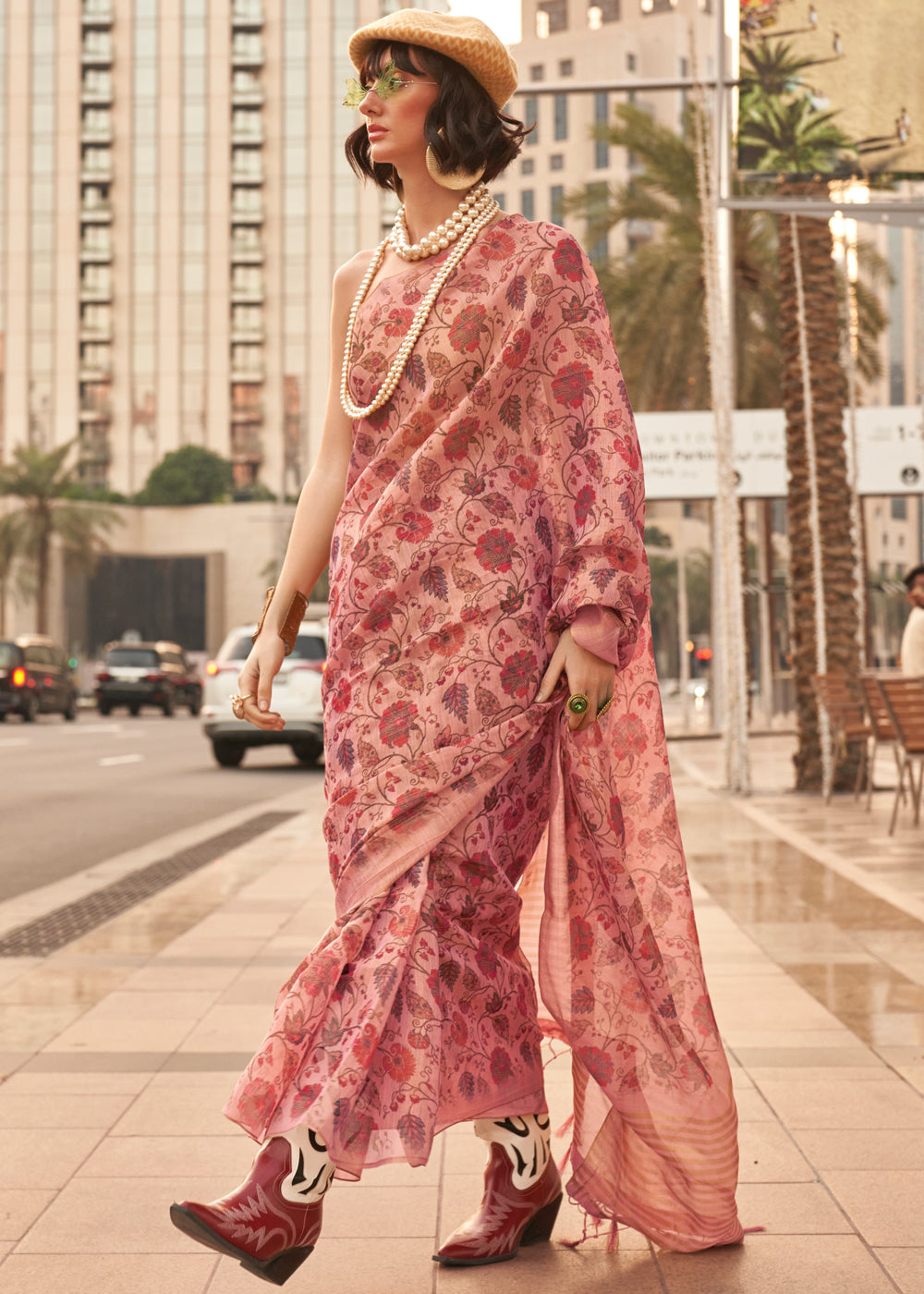 Rose Pink Exquisite Blended Tissue Silk Saree with Blouse Piece