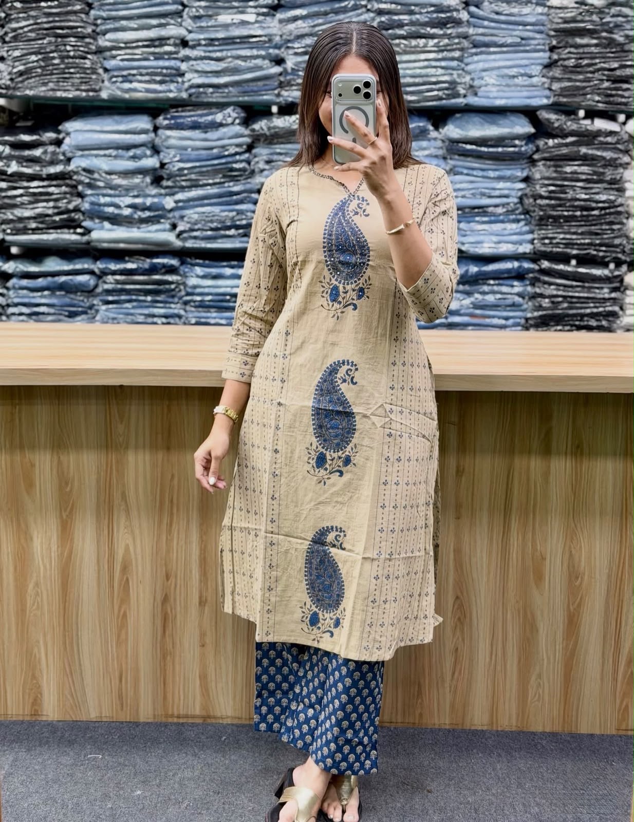 Royal Blue Cotton 60×60 Kairi Print Kurti Pant Dupatta Set