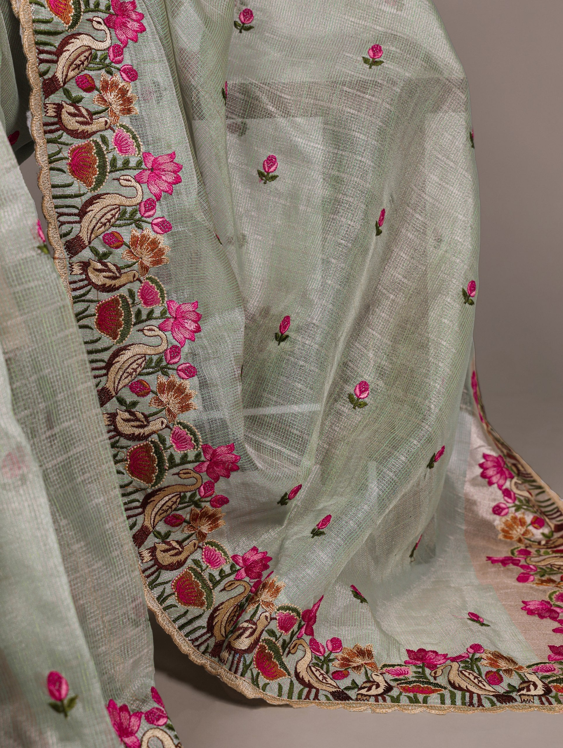 Sea Green Elegant Zari Kota Tissue Saree with Exquisite Thread Embroidery Work and Banglory Blouse Piece – Premium Ethnic Ensemble