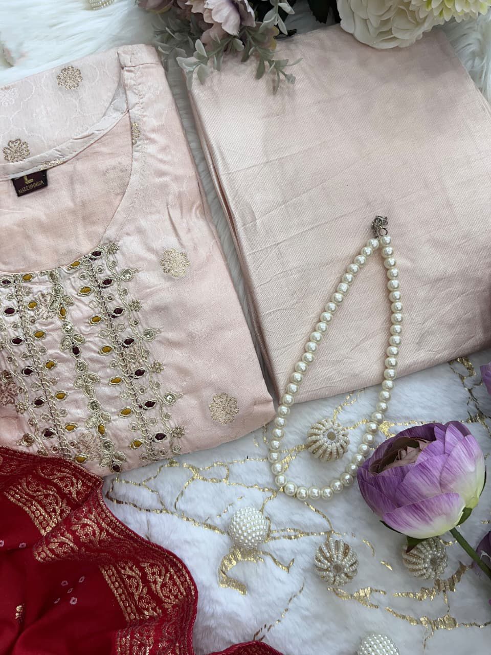 Silk Jacquard Weaving Kurti Pant Dupatta Set with Embroidered Neck