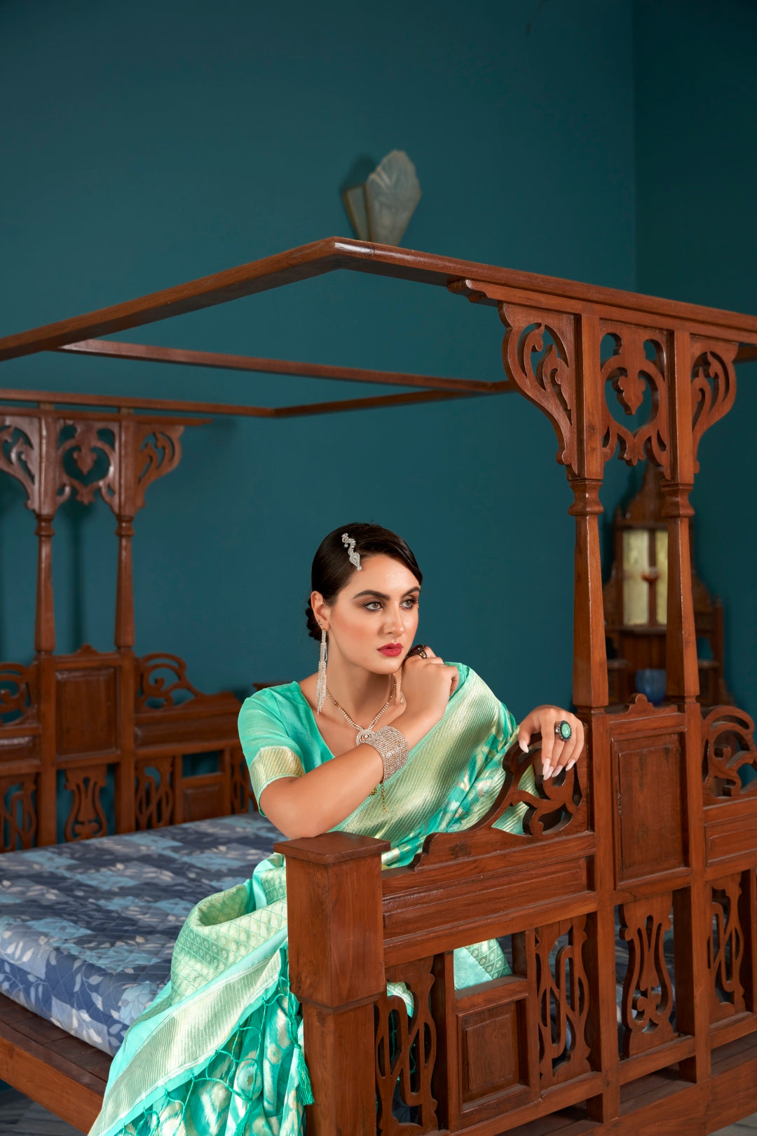 Sky Blue Elegant Banarasi Saree with Geometric Zari Weaving
