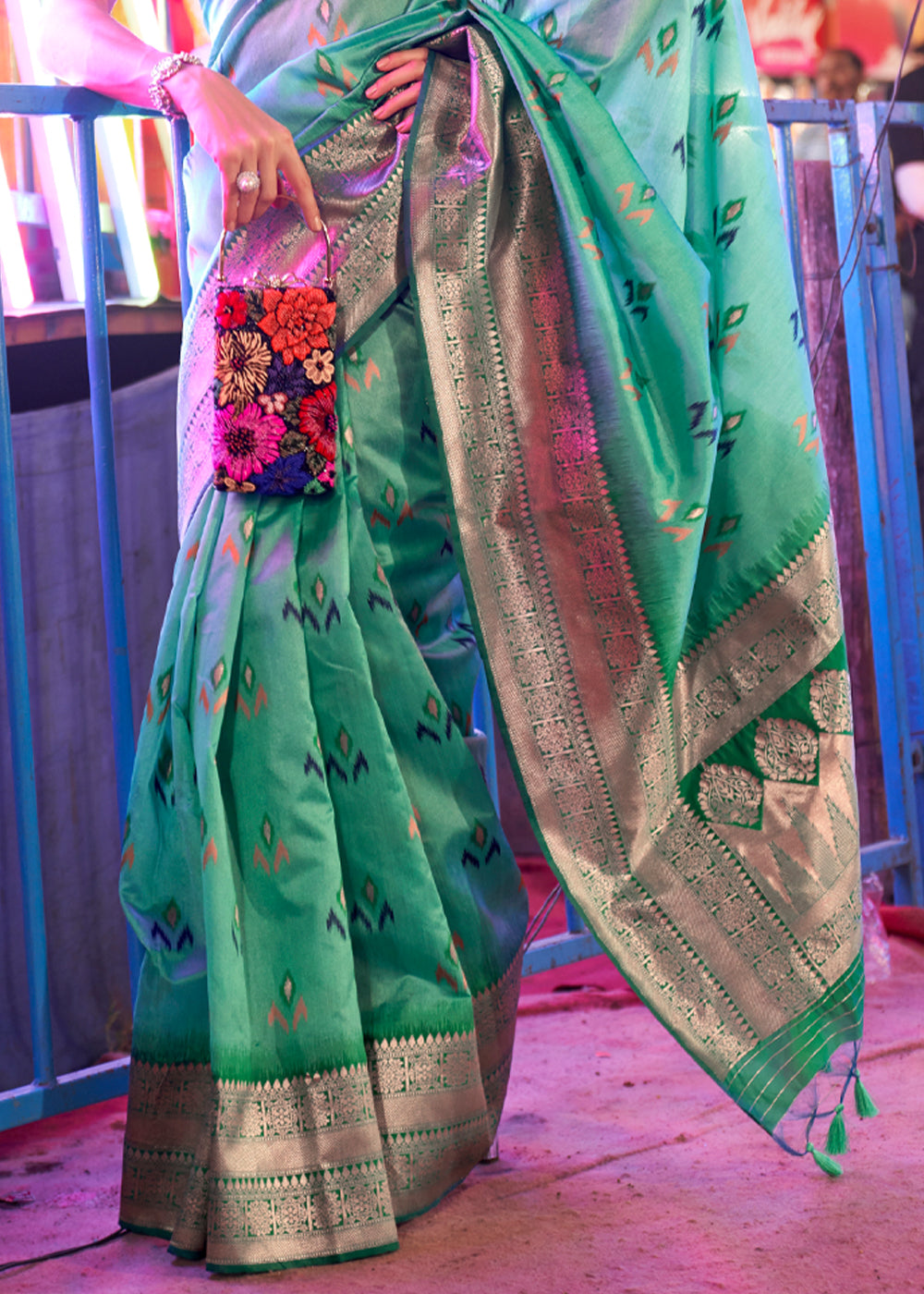 Sky Blue Elegant Handloom Banarasi Silk Blend Saree with Woven Work & Blouse Piece
