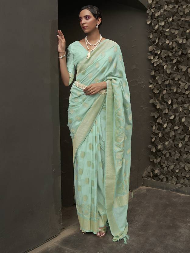 Sky Blue Elegant Silk Blend Banarasi Saree with Unstitched Blouse Piece