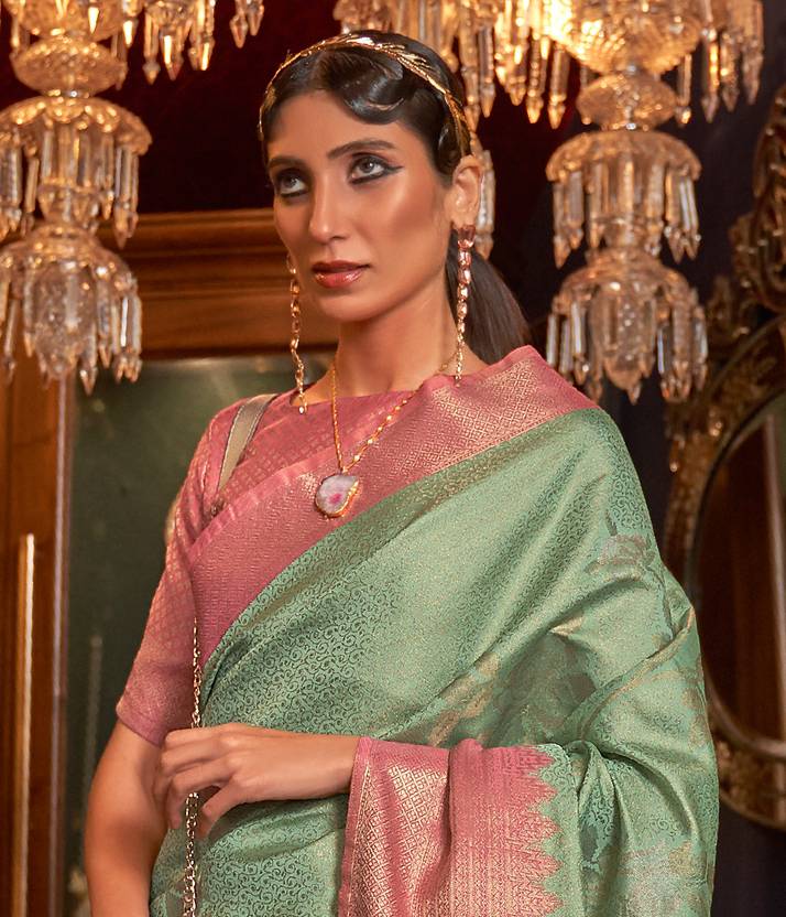 Sky Blue Elegant Tanchoi Woven Banarasi Silk Blend Saree with Blouse Piece