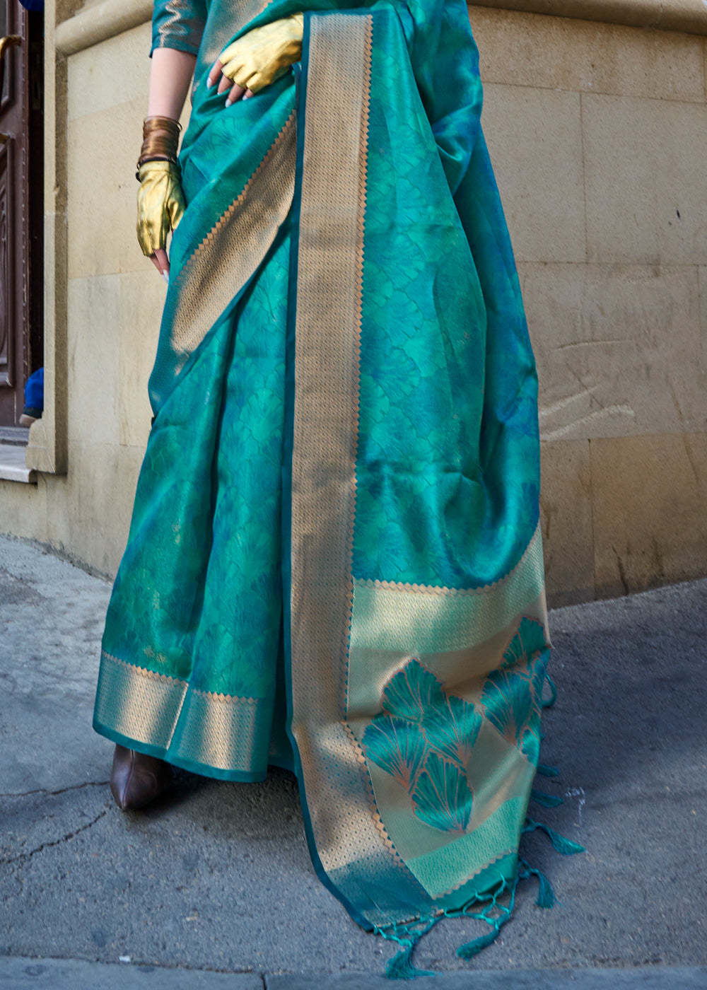 Sky Blue Ethereal Organza Silk Saree – Graceful & Glamorous Drape