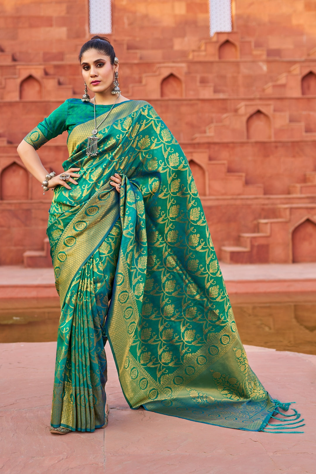 Sky Blue Exquisite Litchi Silk Banarasi Saree with Zari Woven Design