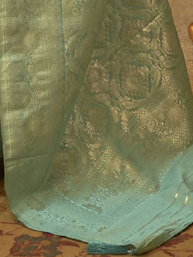 Sky Blue Graceful Banarasi Silk Blend Saree with Unstitched Blouse Piece