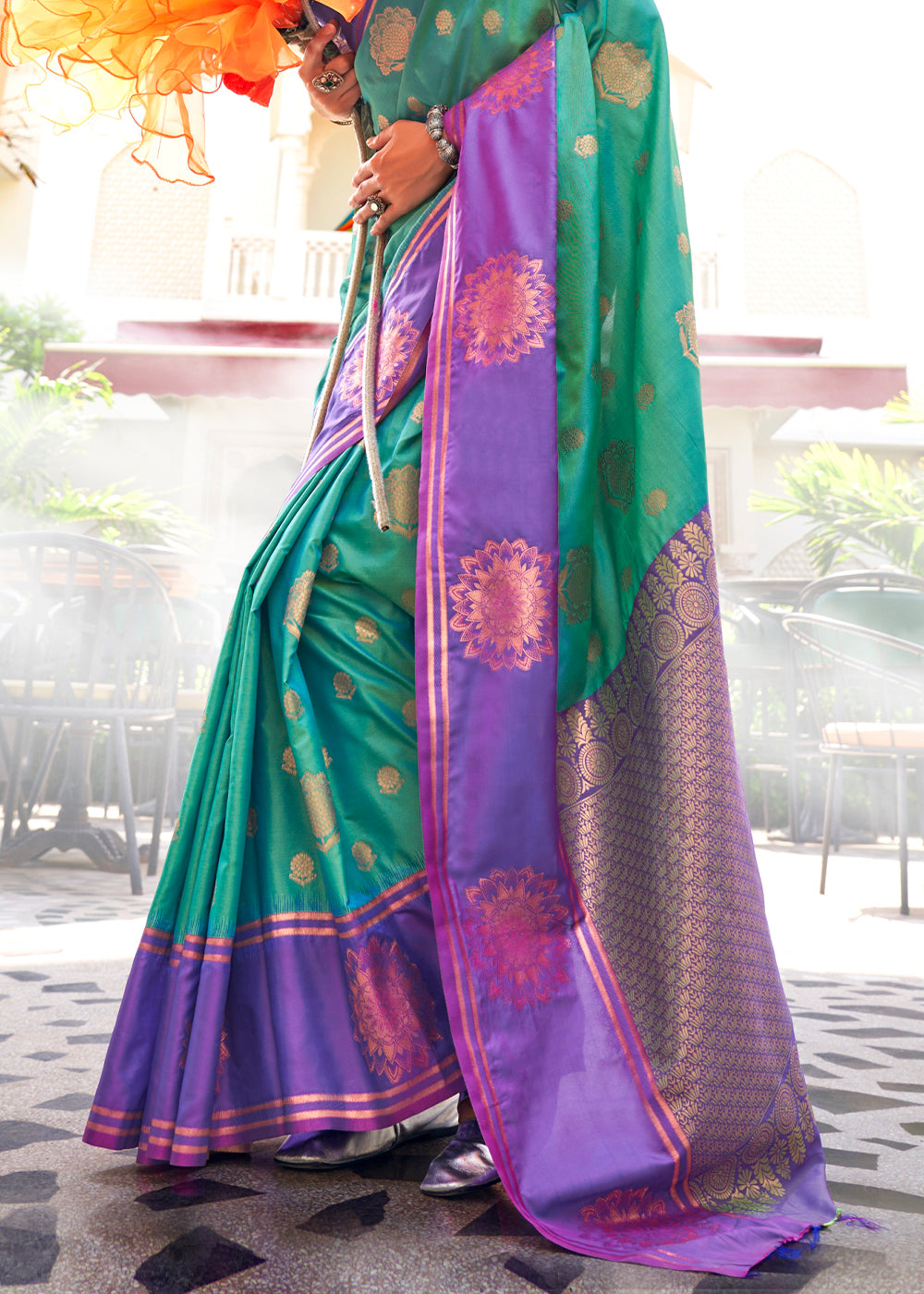 Sky Blue Regal Banarasi Silk Saree – Vintage Elegance with Intricate Detailing