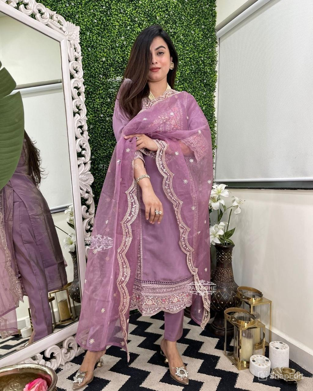 White Thread Embroidery Kurti Set with Organza Dupatta