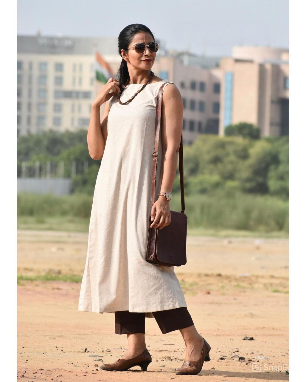 South Cotton Sleeveless Kurti with Plazo Set & Attachable Sleeves