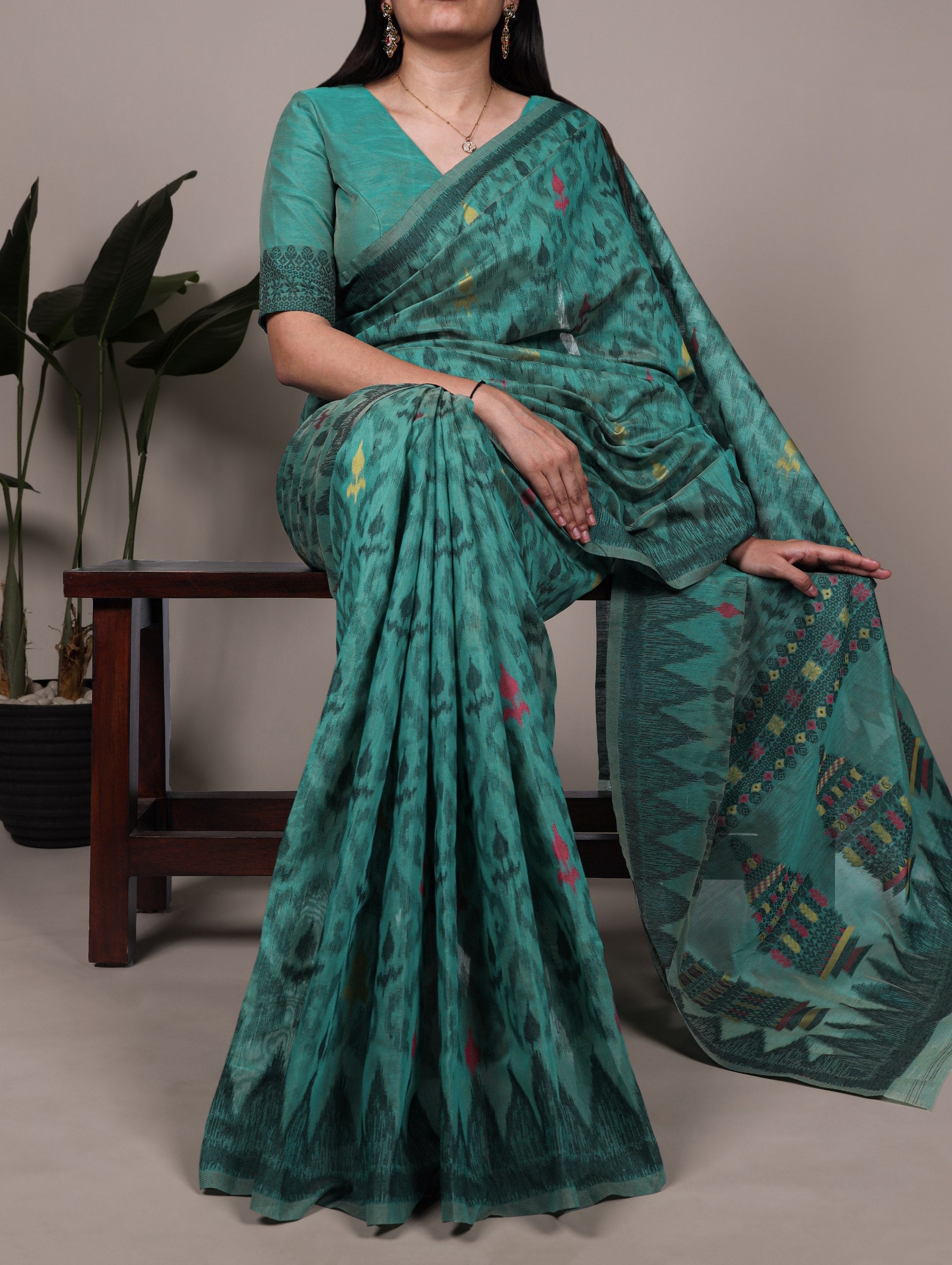Teal Classic Poly Cotton Saree with Intricate Thread Weaving Work – Lightweight Everyday & Occasion Wear Unstitched Blouse Included