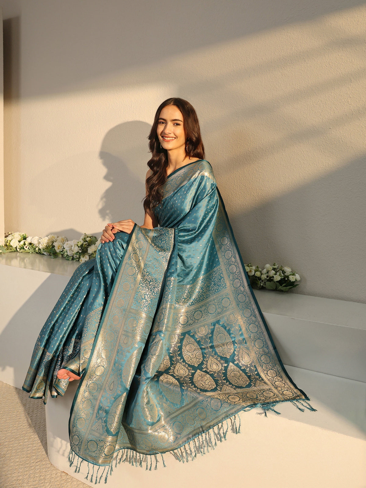 Anouk Teal Ethnic Woven Design Silk Blend Saree With Unstitched Blouse Piece