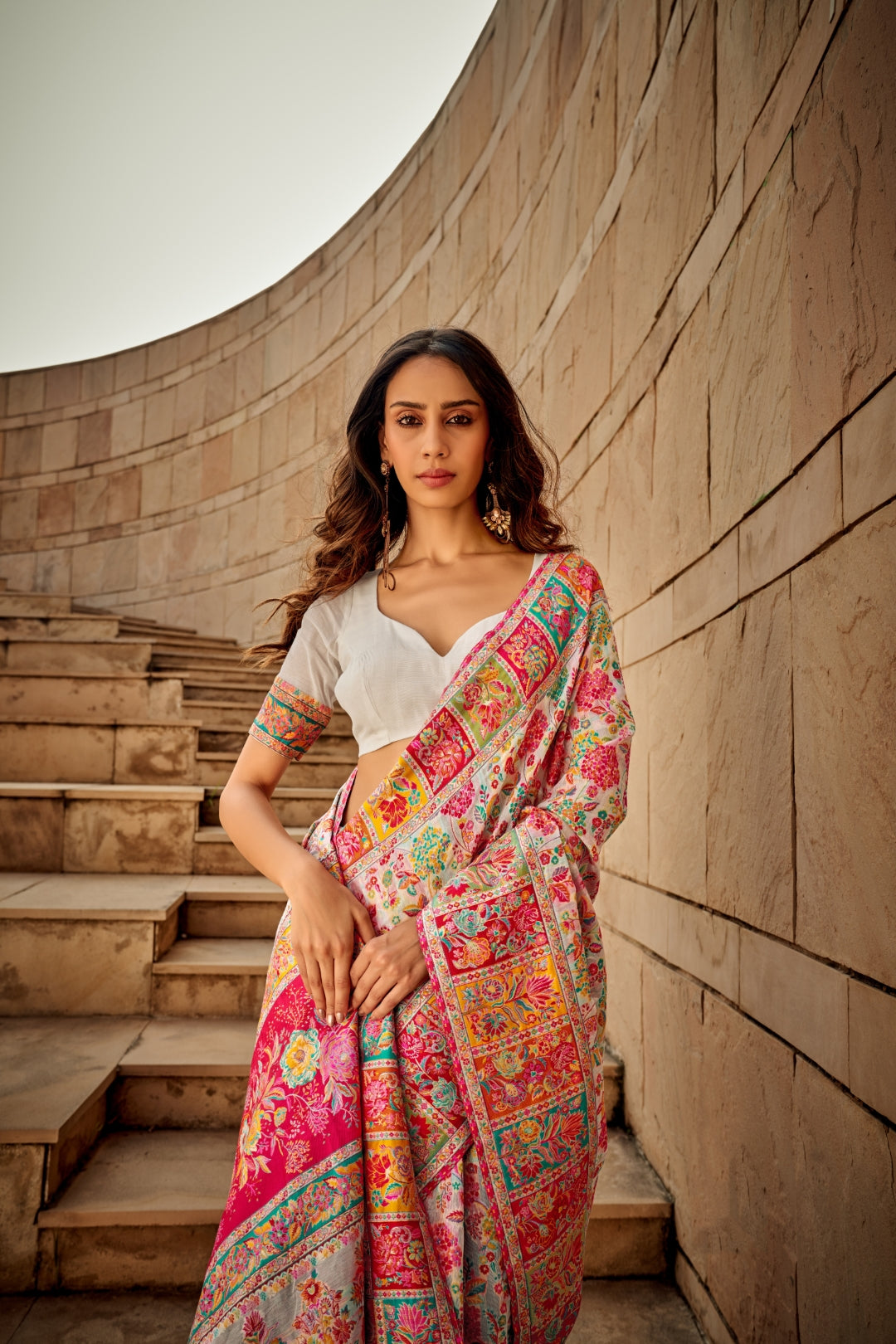 White Digital Print Elegant Bollywood Art Silk Saree with Zari Woven Border