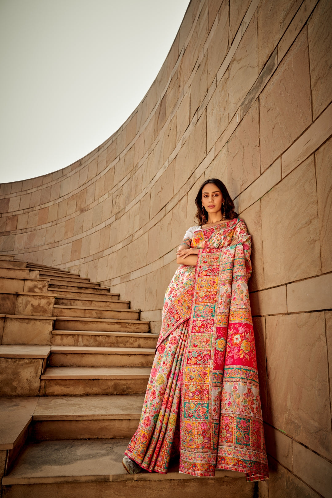 White Digital Print Elegant Bollywood Art Silk Saree with Zari Woven Border