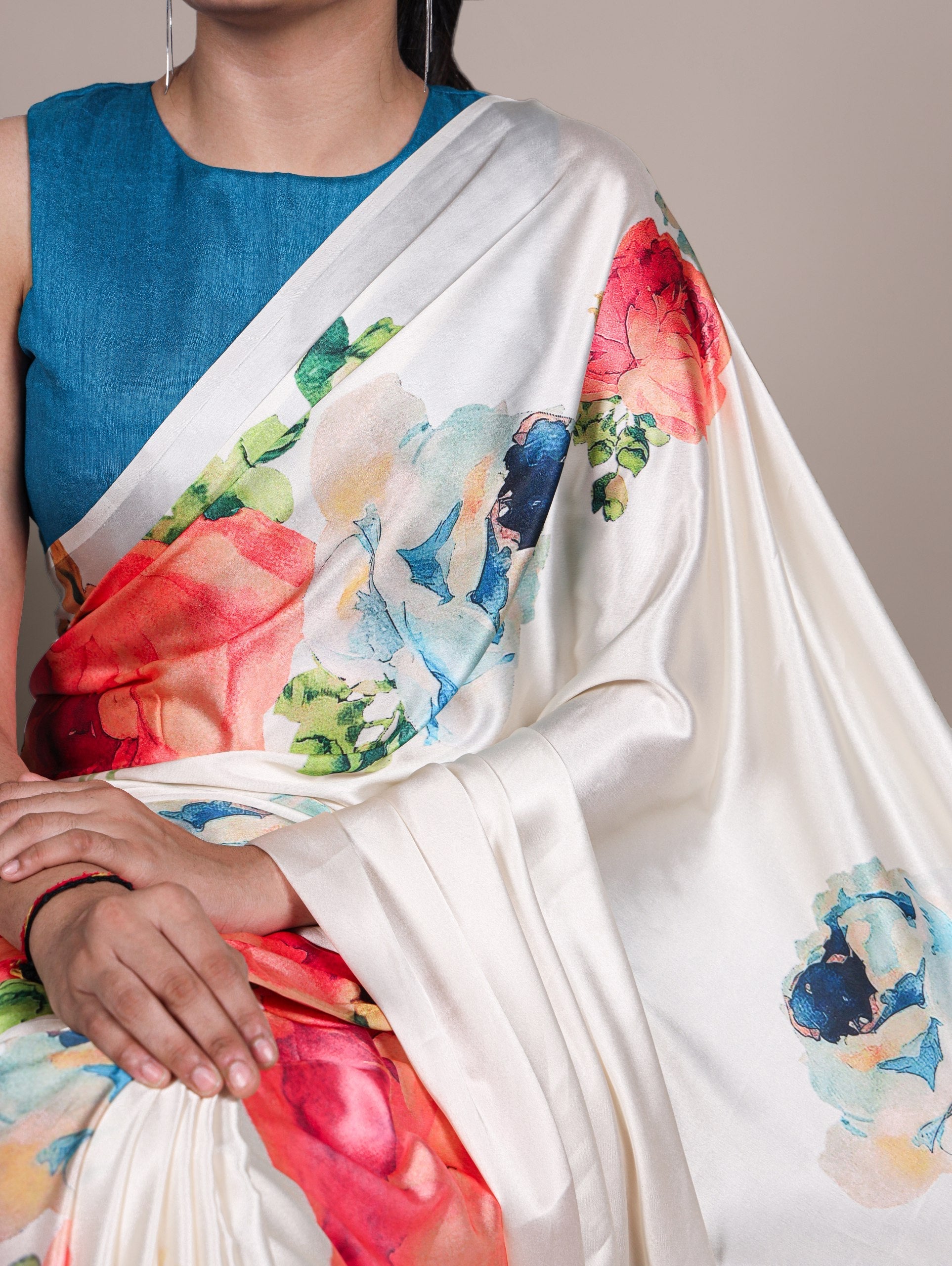 White Elegant Floral Print Satin Silk Saree with Plain Banglory Blouse Piece