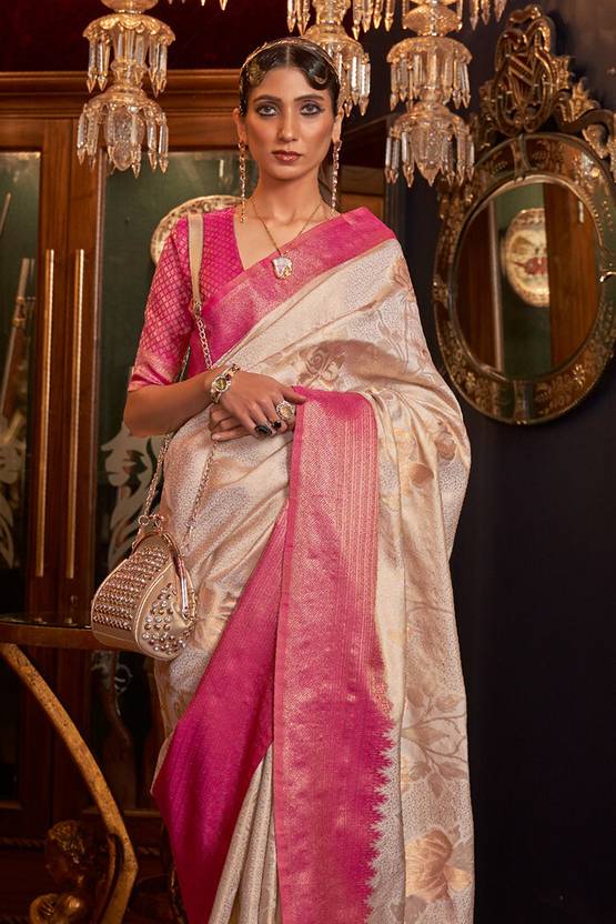 White Elegant Tanchoi Woven Banarasi Silk Blend Saree with Blouse Piece