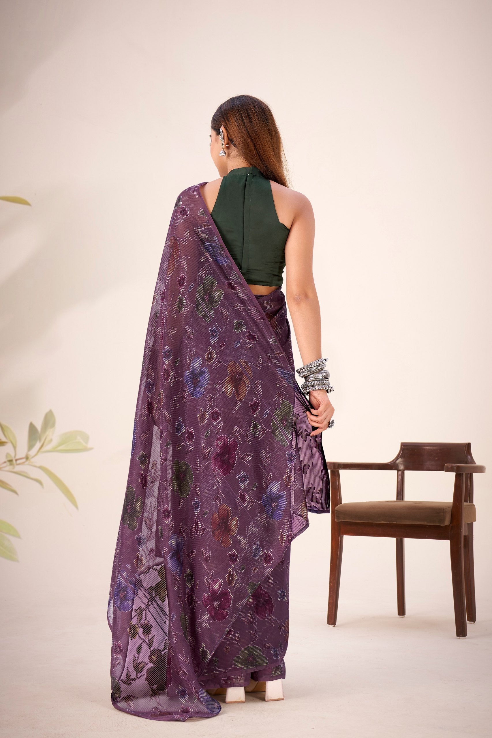 Wine Elegant Lurex Brasso Saree with Floral Viscose Brasso Work & Silk Blouse Piece