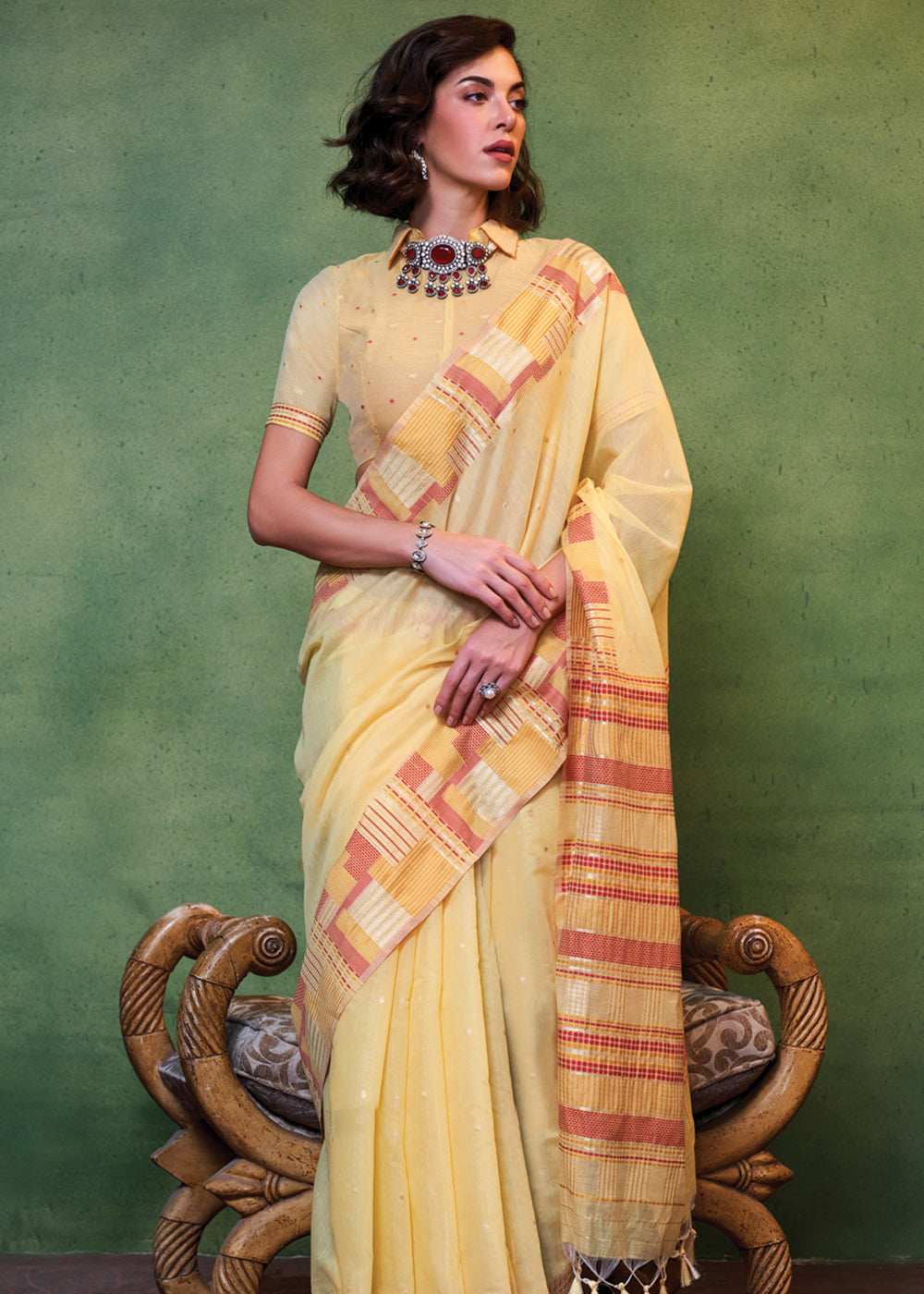 Yellow Elegant Cotton Silk Blended Saree – Graceful & Lustrous Drape