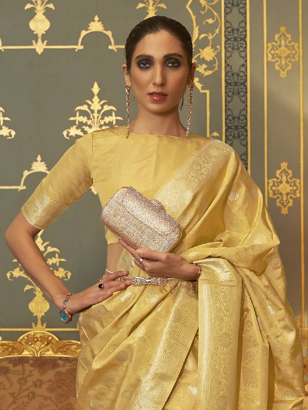 Yellow Graceful Banarasi Silk Blend Saree with Unstitched Blouse Piece