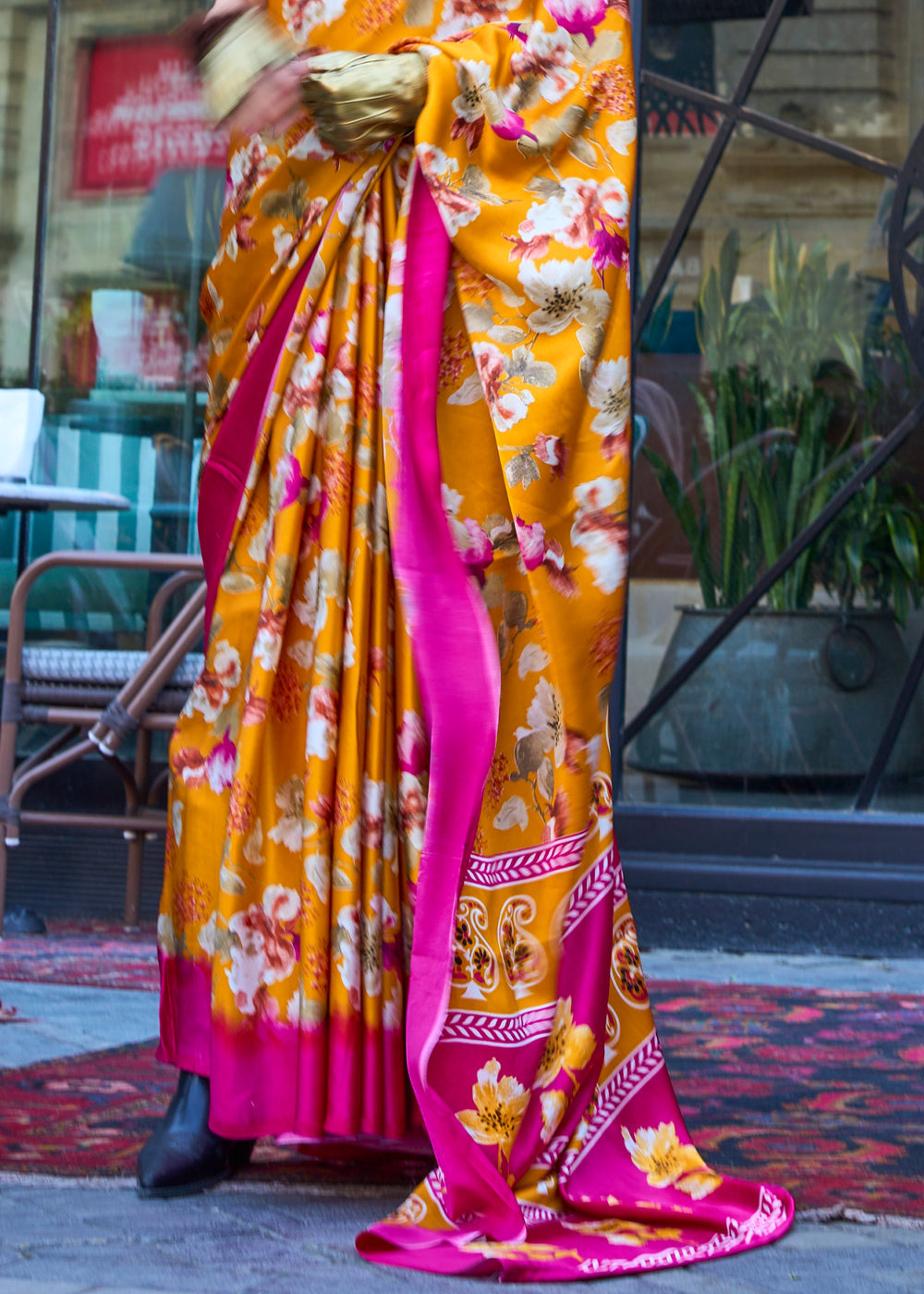 Zinnia Orange Elegant Satin Crepe Saree – A Perfect Blend of Luxury & Grace